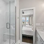 Holiday home Chic Near Downtown Sleeps 14 Nashville