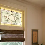 Historic Gem 4 Bedroom With Pool, Walk To All Hotspots