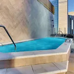 Hotel Drury Plaza Downtown 4*