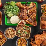 Stylish East Nash Townhouse, Walk To Favorite Eats, Cozy Den, Workspace, Smart Tvs & Fast Wifi, Full Kitchen, Garage & 24 Hr Hospitality, Near Mas Tacos, Rosepepper & Five Points, 10 Min To Broadway