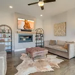 Holiday home Cultured Coach - Music Row - Mins To Downtown Nashville