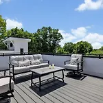 Holiday home Ensemble-4 Unit Combo-8 Mins To Broadway Nashville