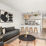 The Eighteen By Kasa Hotel