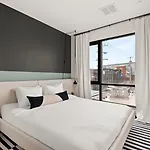 The Eighteen By Kasa Nashville