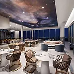 Hotel Hilton Bna Airport Terminal 4*