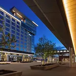 Hotel Hilton Bna Airport Terminal 4*