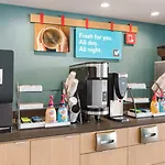 Avid - Airport By Ihg Hotel