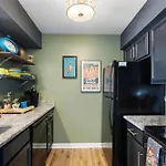 Downtown Riverfront Unit 820 Apartment