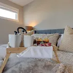 Holiday home Cultured Coach - Music Row - Mins To Downtown