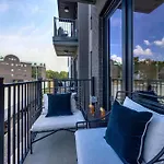 Bourbon Street Blues-Odyssey-Pool&Gym-Mins 2 Broadway