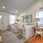 Holiday home Dream Sylvan Park 4 Bed 3 Bath, Lush Outdoor Area *