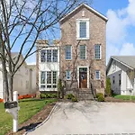New! Nashville Luxury Rental