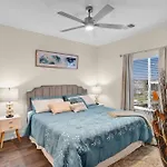 Grand Palace Nashville Pool Gym Parking