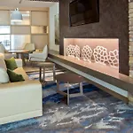 Hotel Fairfield & By Marriott Airport 3*