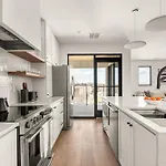 The Eighteen By Kasa Nashville