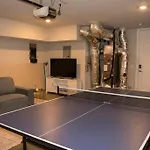 New Lux Townhome 6 Mins To Dt Rooftop Sleeps 12