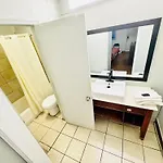 Cumberland Inn Near Downtown - Nashville, Tn