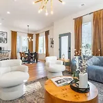 The Vault Royale By Local * Nashville