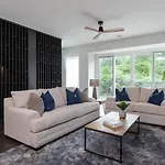 Luxe 4Bdr W Balcony Parking 10 Mins To Broadway 9Th Avenue By Avantstay