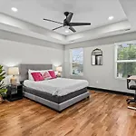 The Greenhouse By Stay Local Nashville