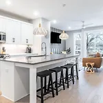 Monty By Avantstay 4Bdr 4Ba Balcony W Outdoor Seating 5Mins To Dt