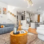 Holiday home The Vault Royale By Local Nashville