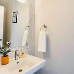 Holiday home The Myrtle By Local Nashville