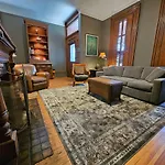 Market Street House By Local Holiday home *