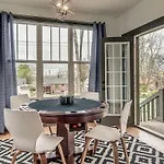 The Sage Estate By Local Holiday home