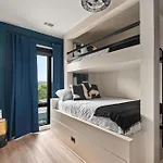 Modern Townhouse Near Vandy And Parthenon