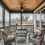 Holiday home The Sage Estate By Local Nashville