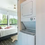 Holiday home The Commodore By Local Nashville