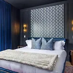 Holiday home The Gilded Getaway By Local