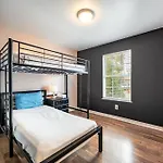 3br Lakefront In With Bbq & Hot Tub Nashville