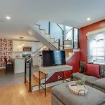 Holiday home The Cash- 9 Mins To Downtown, Walk To Vandy! *