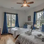 The Sage Estate By Local