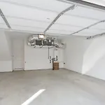 Music Retreat By Local Holiday home