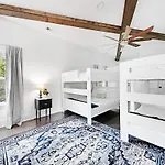 Lucky Starr Holiday home