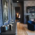 The Smokeshow On Music Row Near Broadway In Downtown Nashville- Pool, Gym, Patio Holiday home