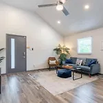 The Good Vibes By Local Holiday home *