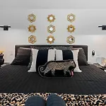 Spacious Nashville Stay - 2 Homes, 15 Guests
