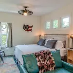 Apartment Rustic Walkable To Music Row! By Local