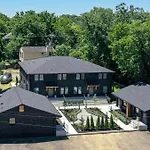 The Nomad 8Br Buyout 32 Guests In Hillsboro