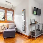 Boscobel Apartment