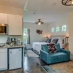 Apartment Rustic Walkable To Music Row! By Local *