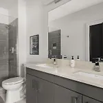 Odyssey Apartment *