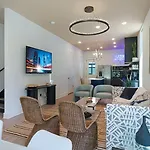 The Grove By Avantstay