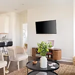 Hart 9 By Avantstay Gorgeous Town House W Modern Amenities In Apartment