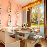 New Luxe Nashville Central Roofdeck 13 Beds