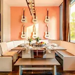 New Luxe Nashville Central Roofdeck 13 Beds